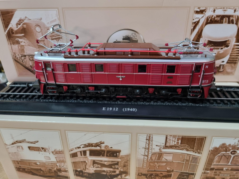 Modeleisenbahn, Eisenbahn, Lokomotive, 