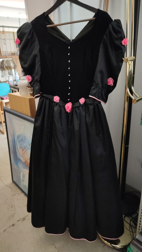 Kleid, Dirndl, schwarz, Rose, 