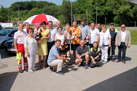 Gratulanten und Freiwillig des SamLa